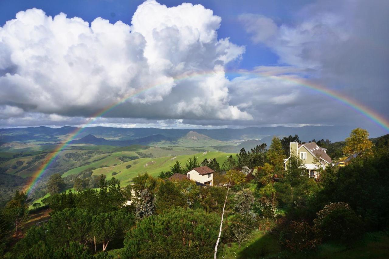 Mountain Top Getaway, Best View In Slo! - Whole House سان لويس أوبيسبو، سان لويس أوبيسبو، كاليفورنيا المظهر الخارجي الصورة